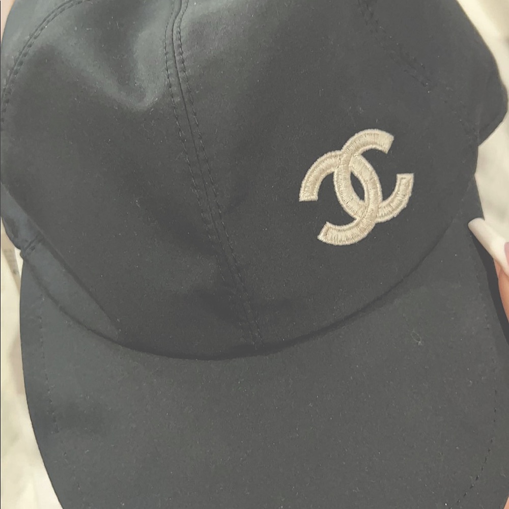 Womens chanel cap